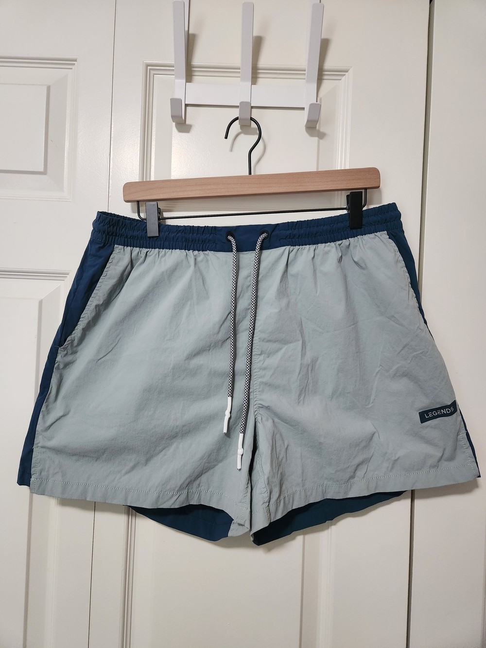 LEGEND Luka XL Men’s Two-Tone Athletic Shorts in Light Blue and Navy